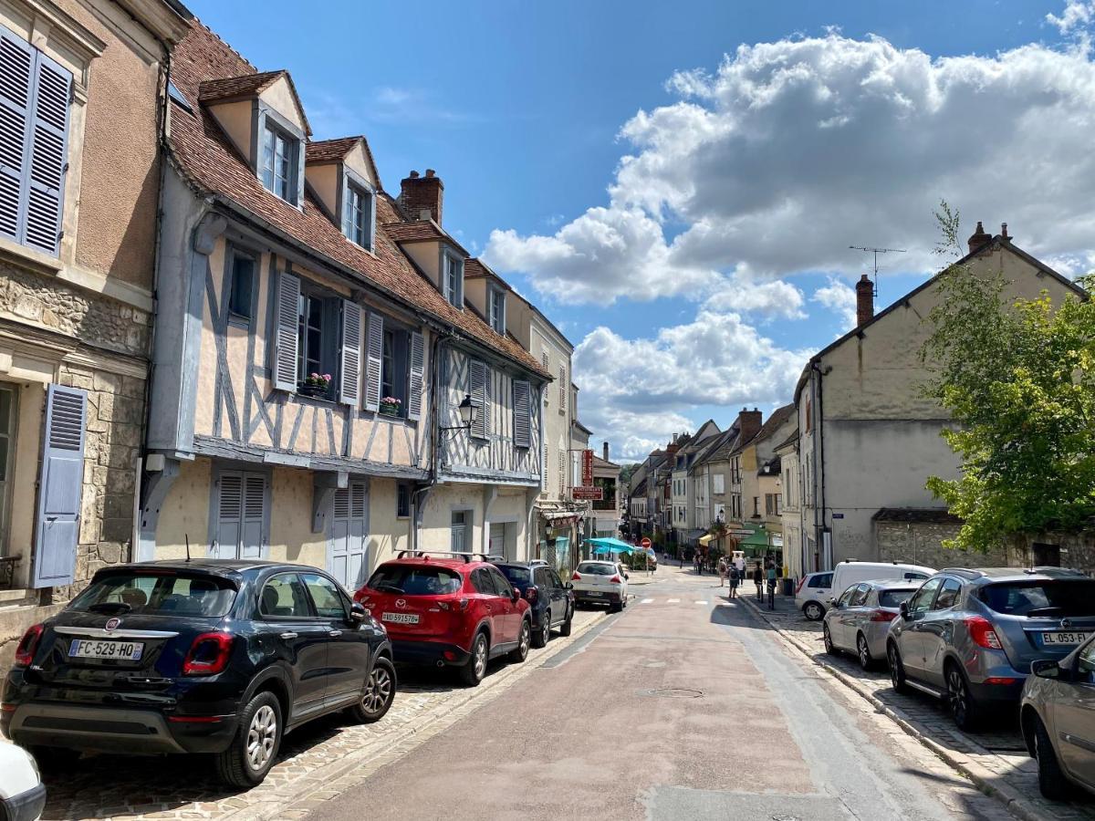 Provins Au Coeur Du Quartier Historique - Charmant Studio Pour 2 Buitenkant foto
